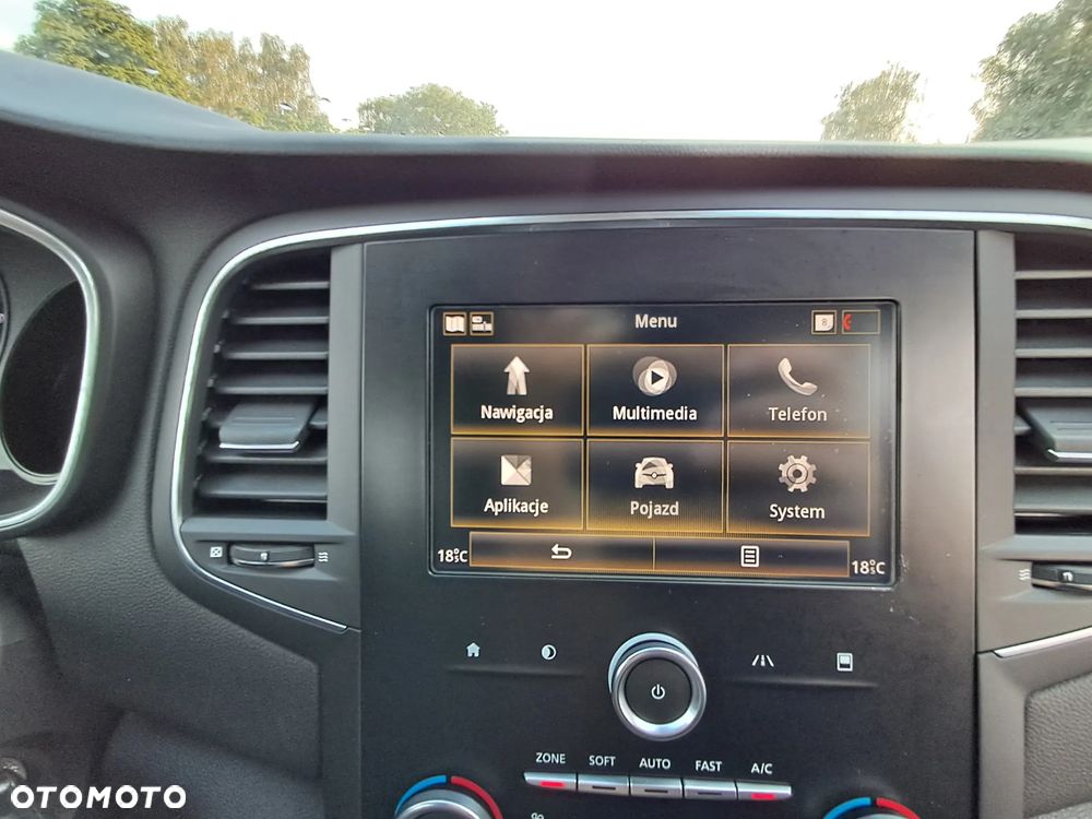 Renault Megane ENERGY TCe 100 LIFE - 29