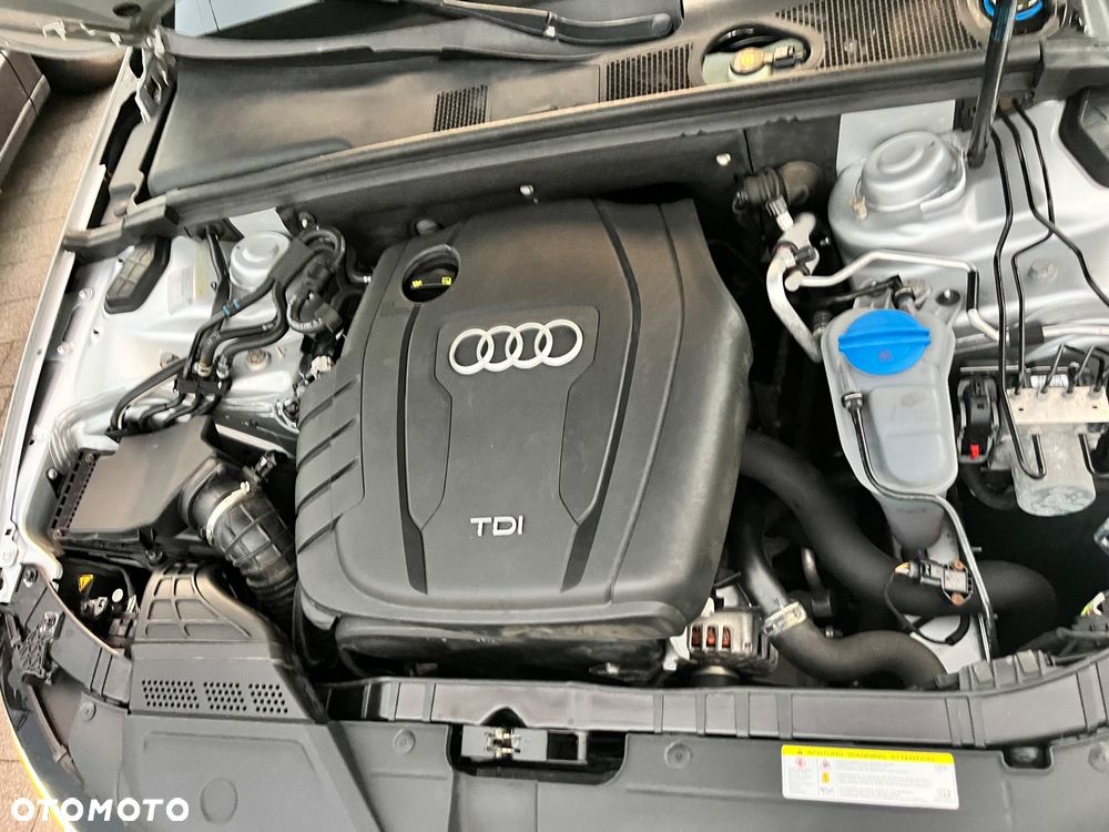 Audi A4 Avant 2.0 TDI DPF Attraction - 13