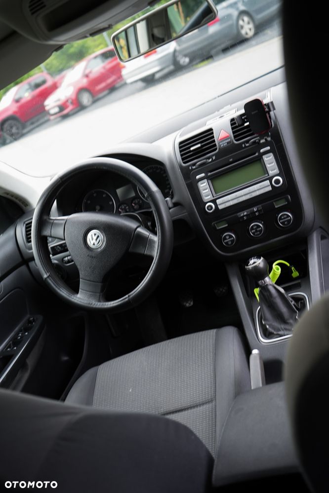 Volkswagen Golf 1.9 TDI Comfortline - 8