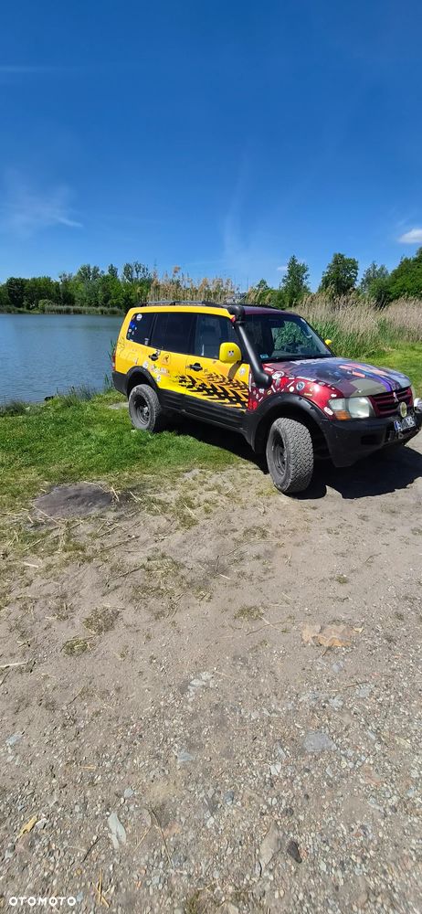 Mitsubishi Montero - 23