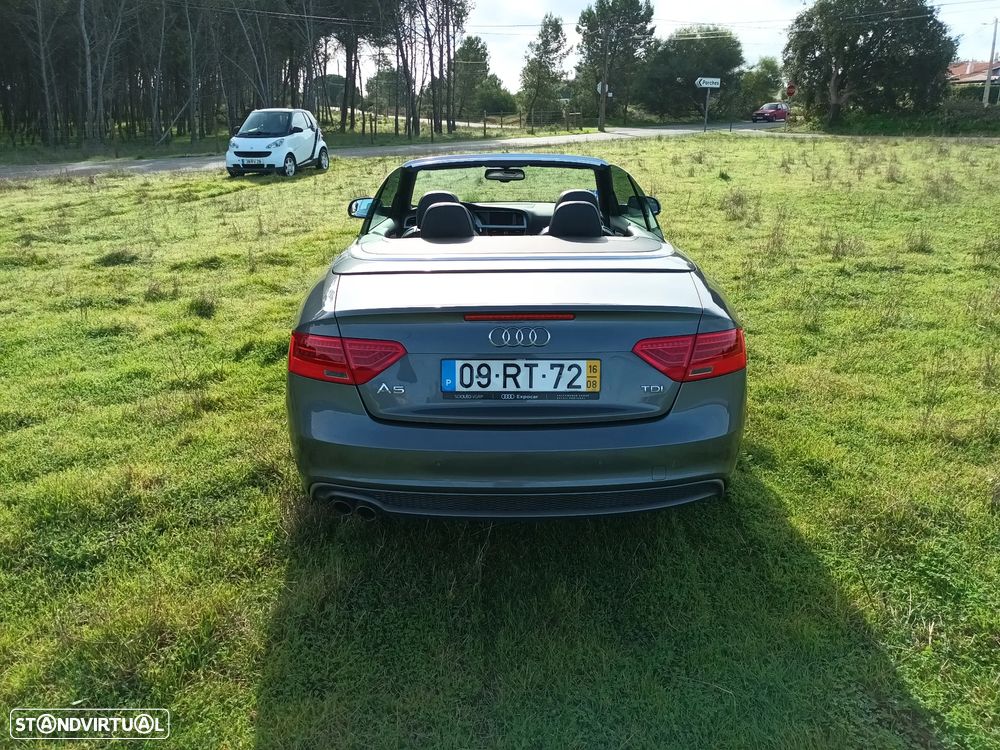 Audi A5 Cabrio 2.0 TDI S tronic - 4