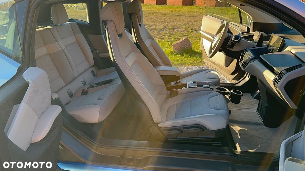BMW i3 (60 Ah) - 15