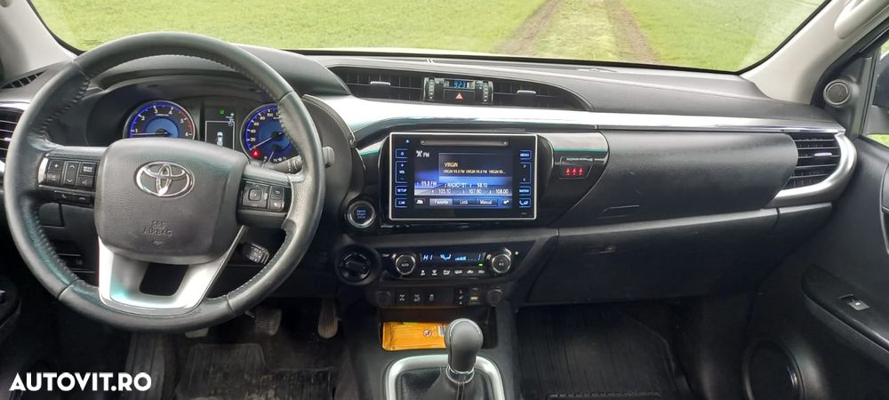 Toyota Hilux - 7