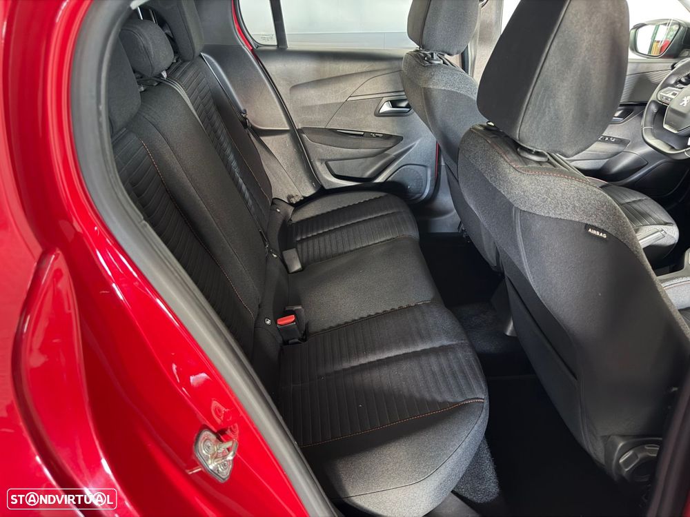 Peugeot 208 1.2 PureTech Active Pack - 29
