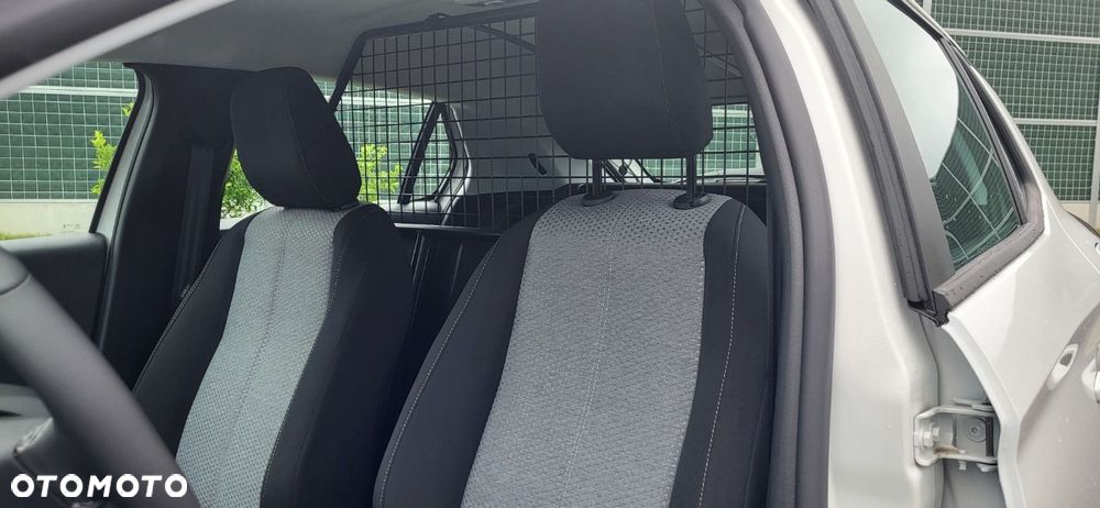 Opel CORSA - 11