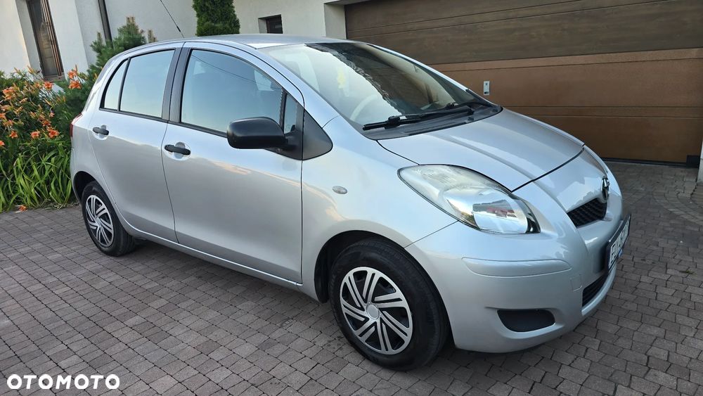 Toyota Yaris 1.0 Luna Start - 12