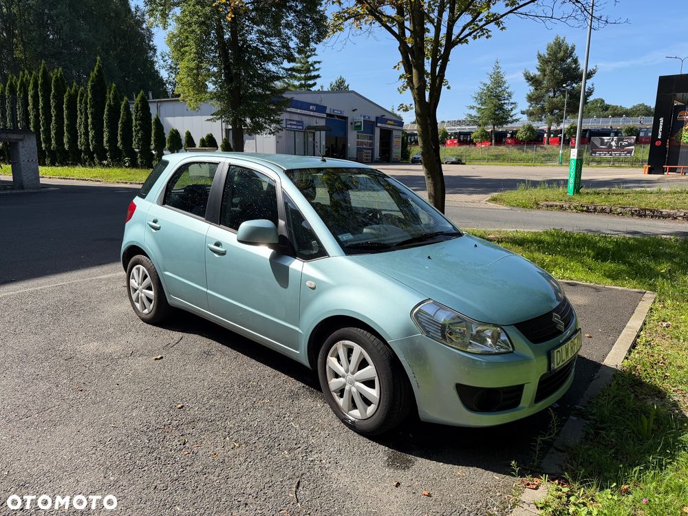 Suzuki SX4 1.6 GLX / Comfort - 1