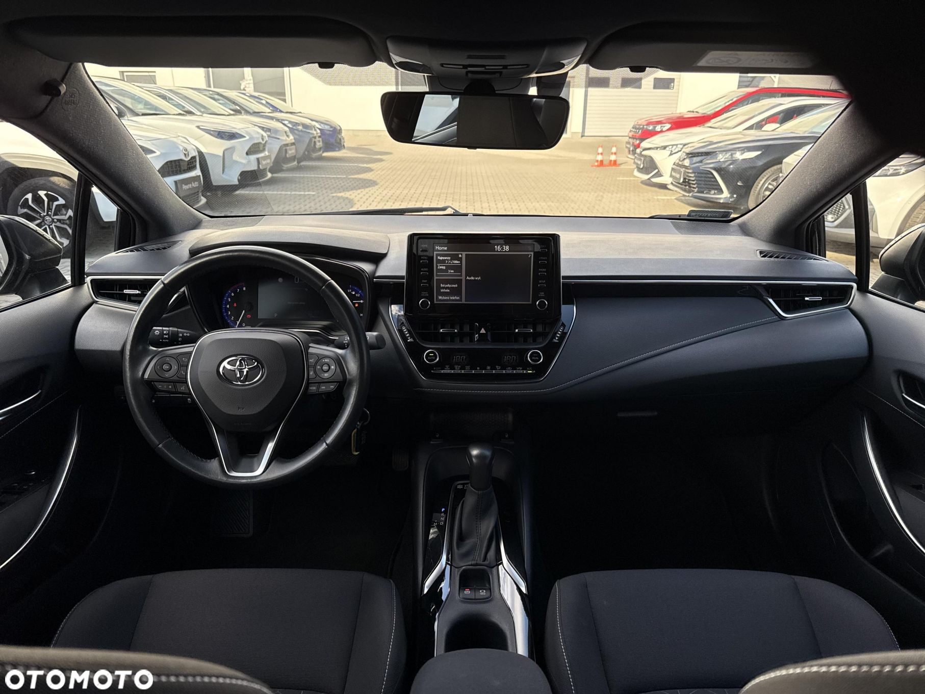 Toyota Corolla - 11