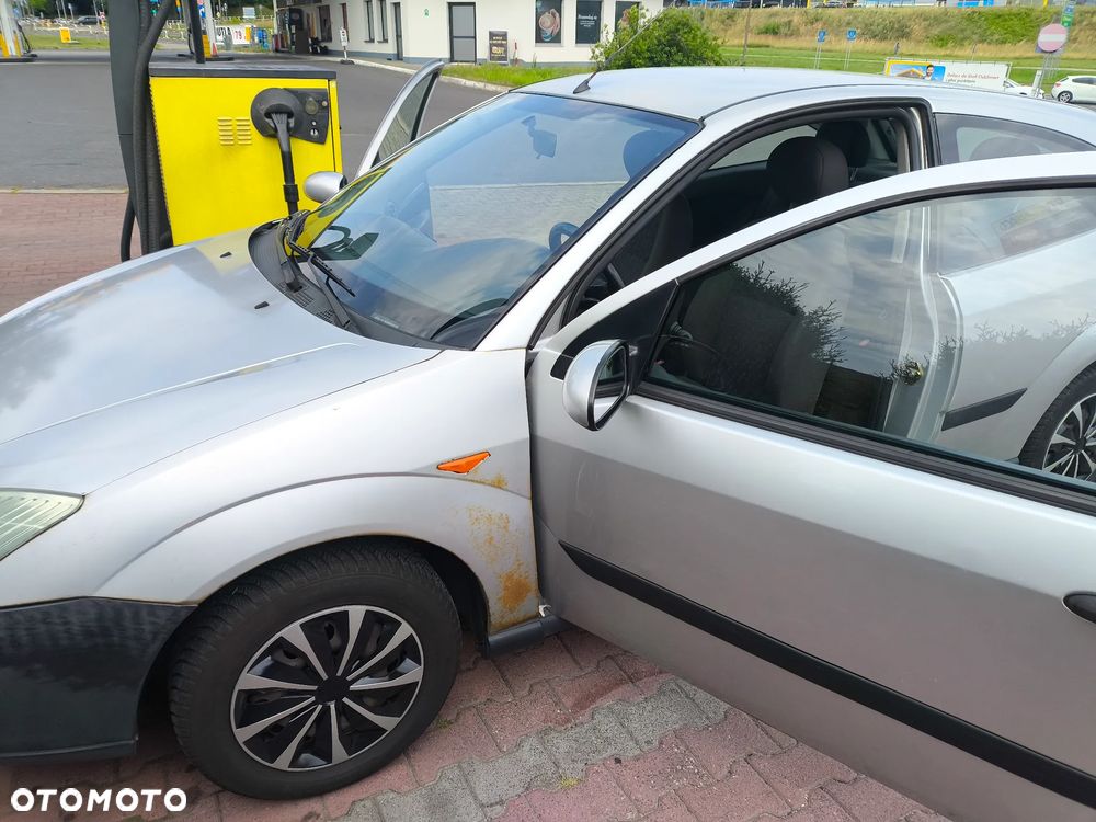 Ford Focus Ambiente - 3