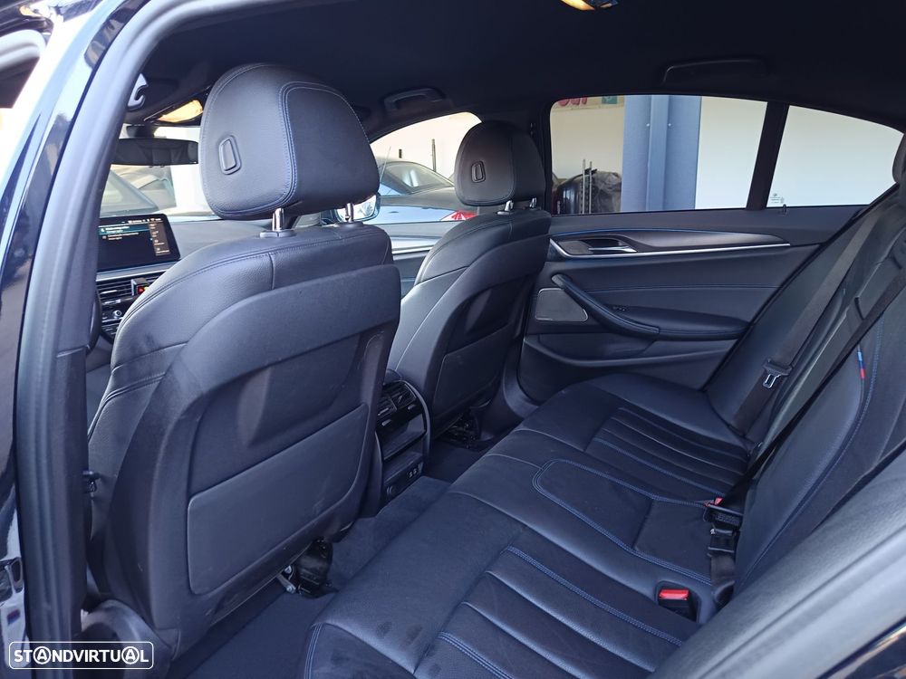 BMW 530 e Pack M - 43