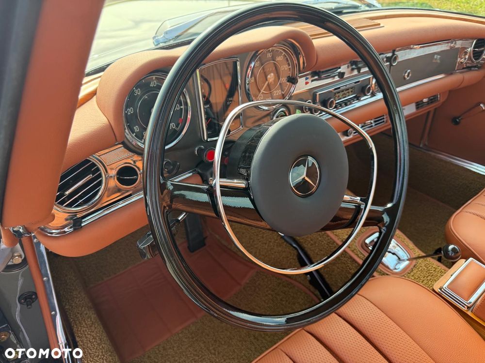 Mercedes-Benz Inny - 27