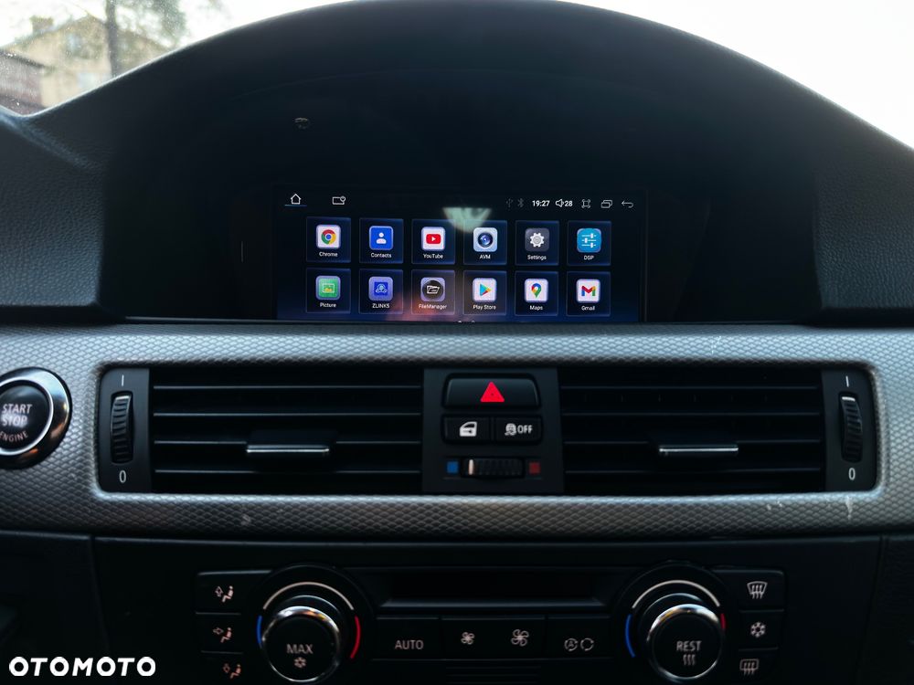 BMW Seria 3 320i - 18
