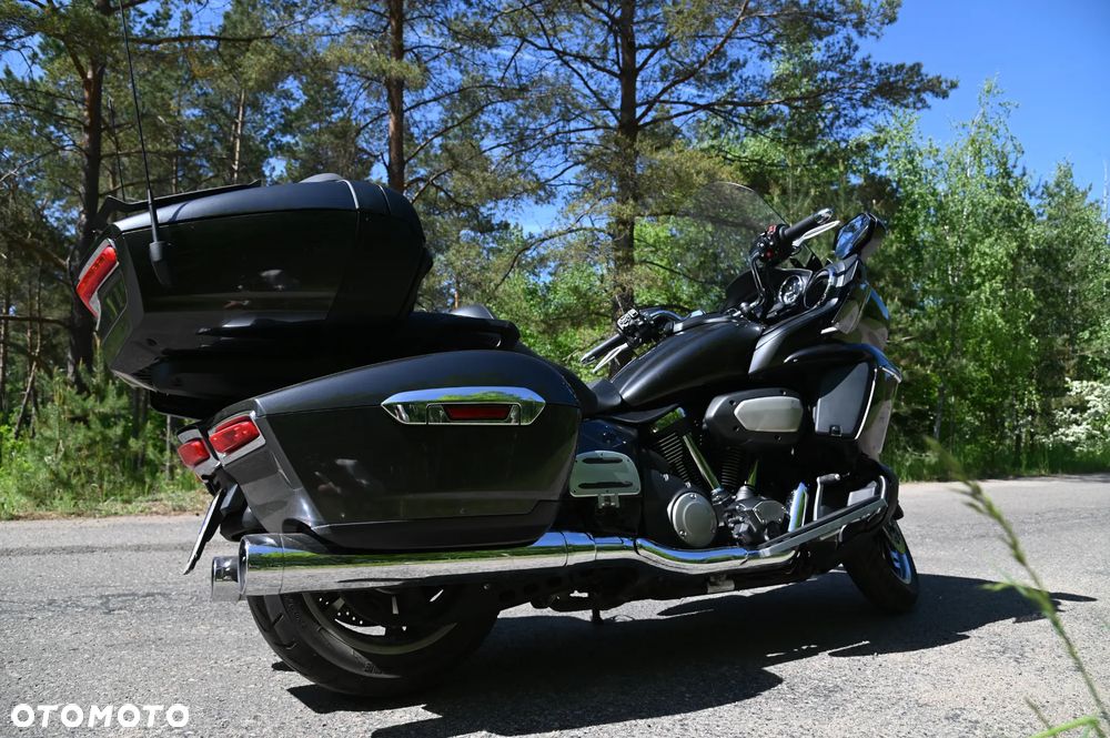Yamaha Venture - 5