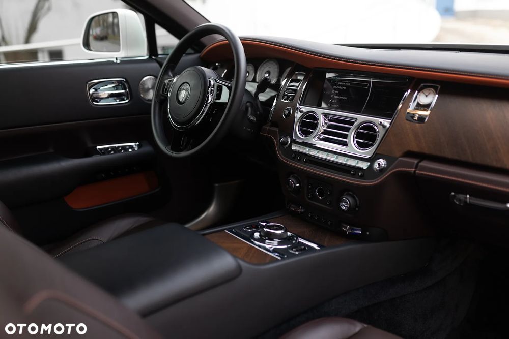Rolls-Royce Wraith Standard - 27
