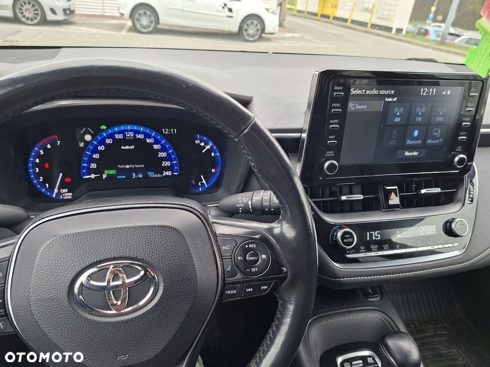 Toyota Corolla 1.8 Hybrid Style - 12