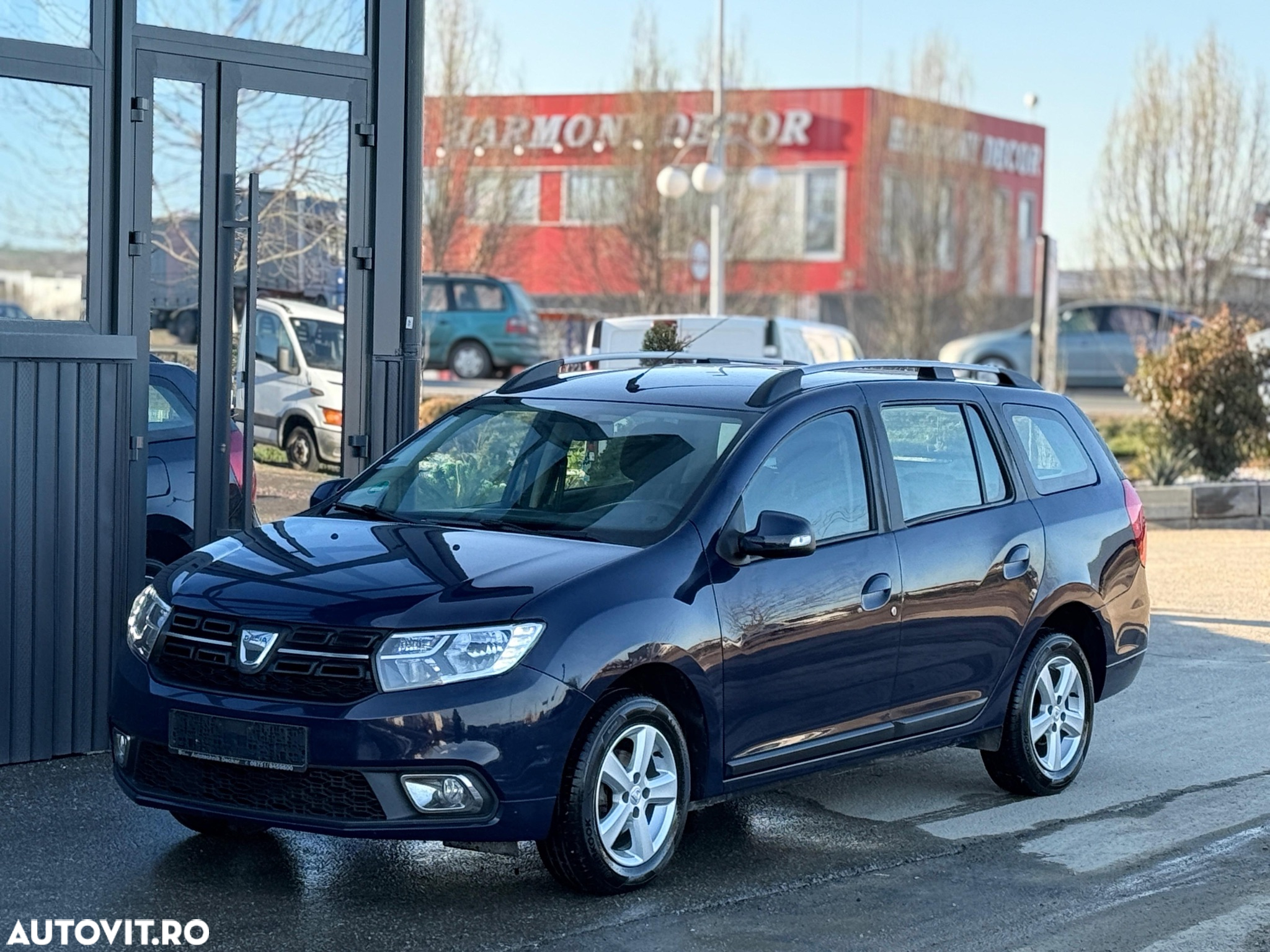 Dacia Logan 0.9 90CP Laureate - 16