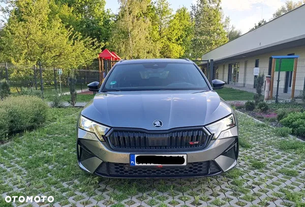 Skoda Octavia 2.0 TSI RS DSG - 9