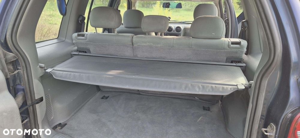 Jeep Cherokee 2.8 CRD Sport - 11