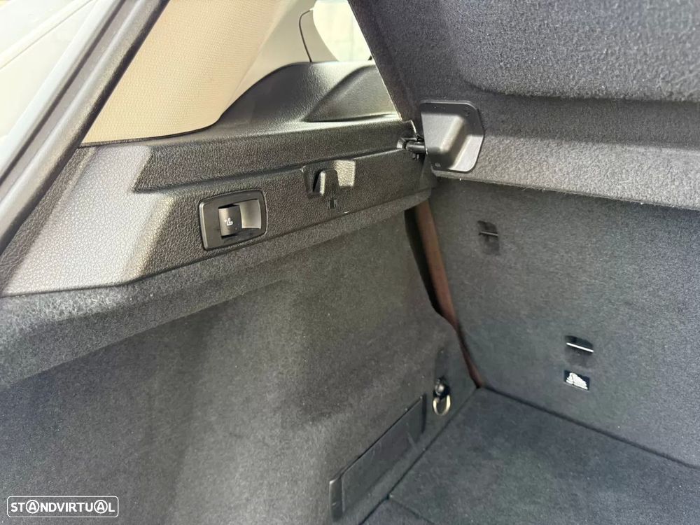 BMW 218 Active Tourer i Line Luxury Auto - 30