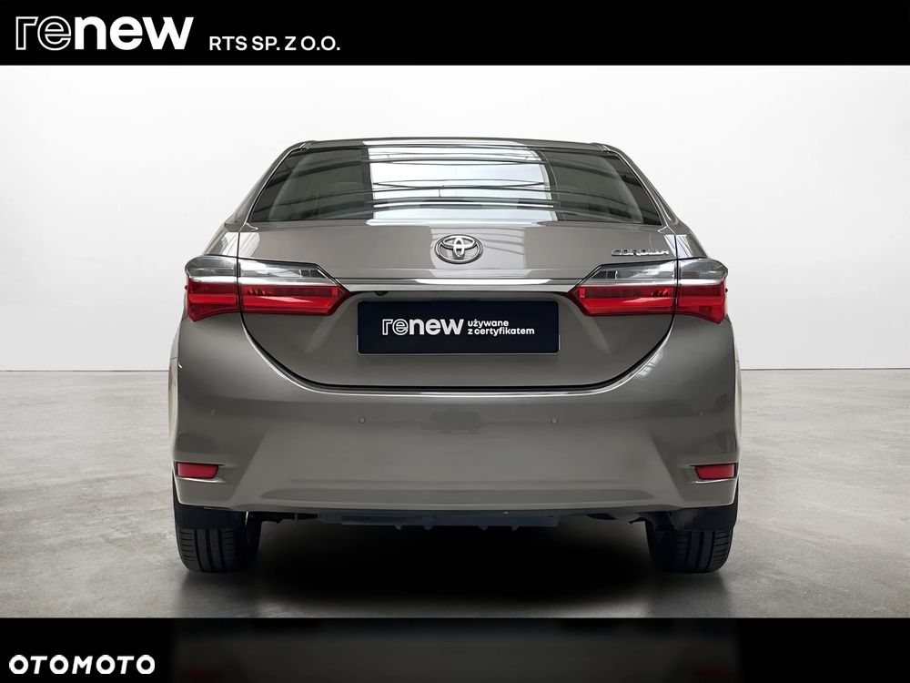 Toyota Corolla 1.6 Comfort - 5