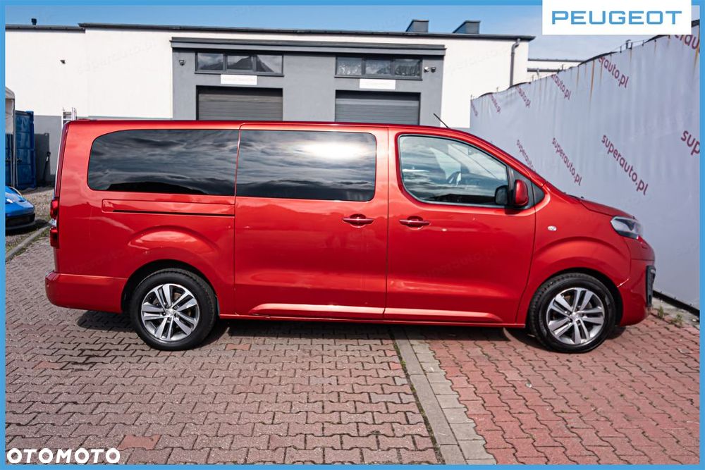 Peugeot Traveller - 7