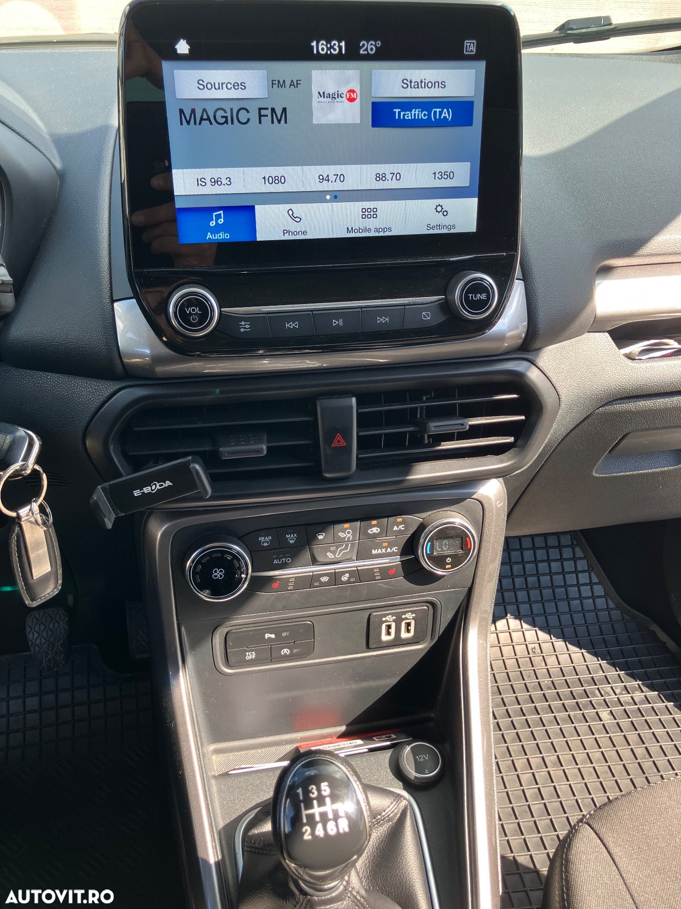 Ford EcoSport 1.0 EcoBoost Titanium - 18
