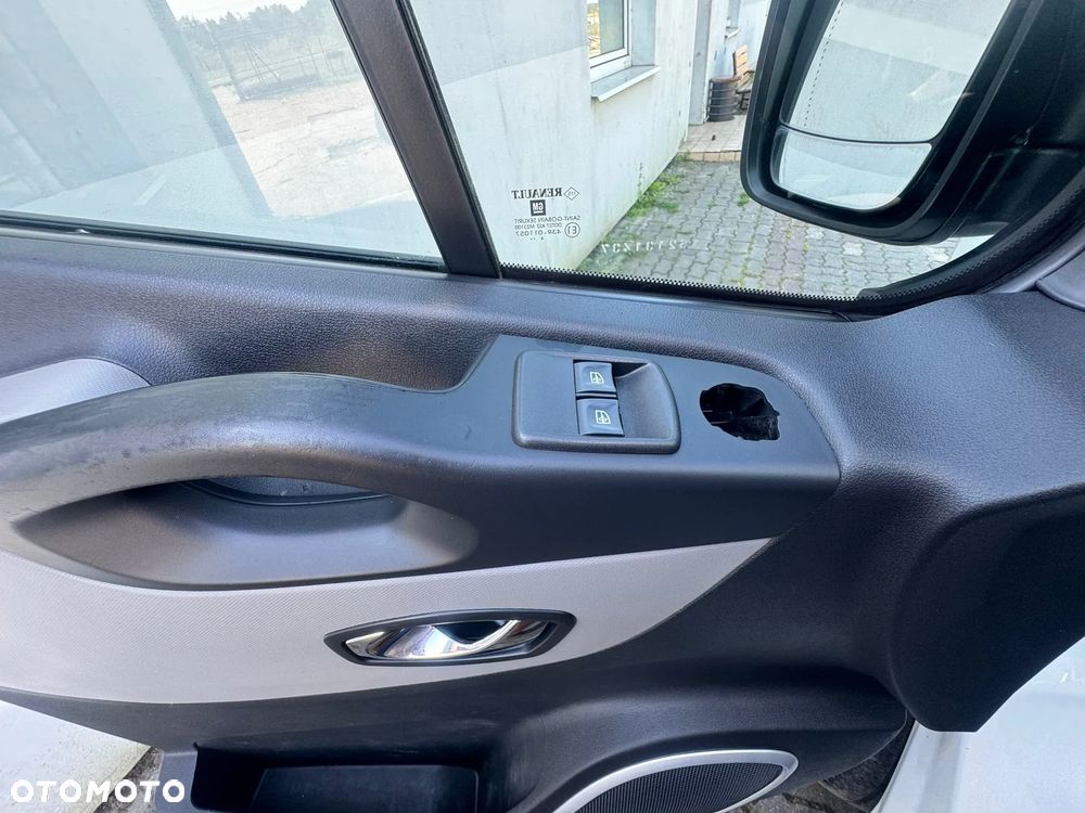 Renault Trafic - 9