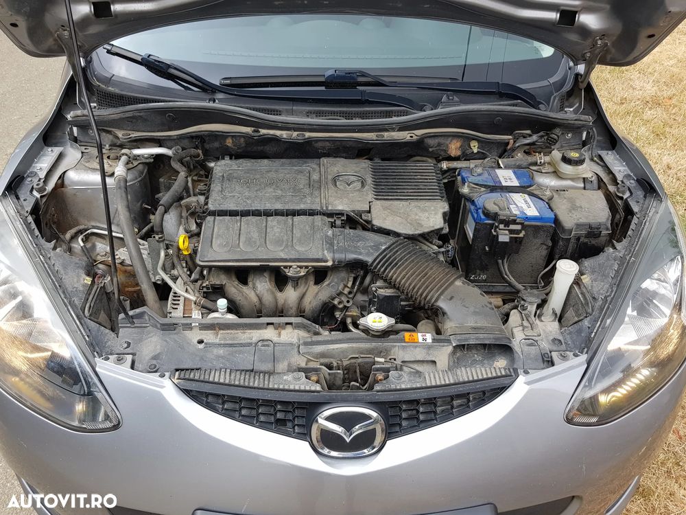 Mazda 2 1.3i TE - 18