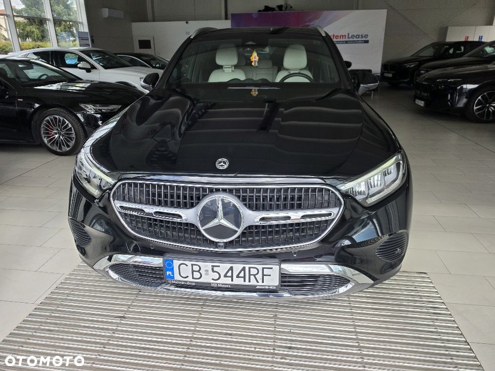 Mercedes-Benz GLC 300 e 4-Matic Avantgarde - 2