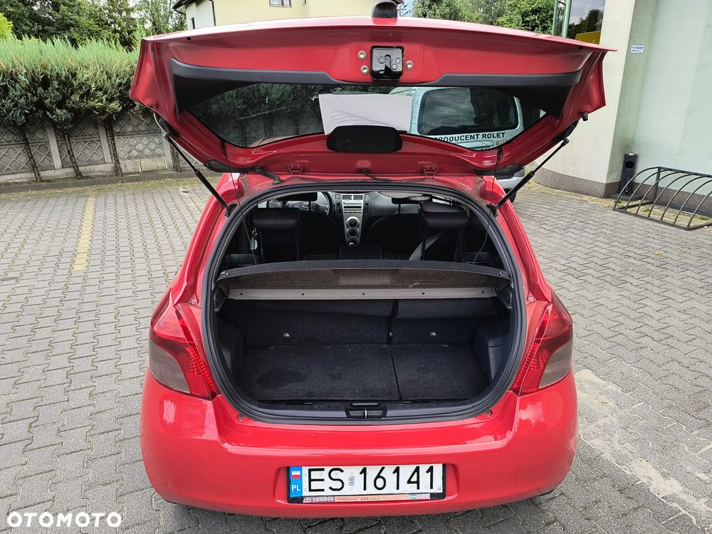 Toyota Yaris - 7