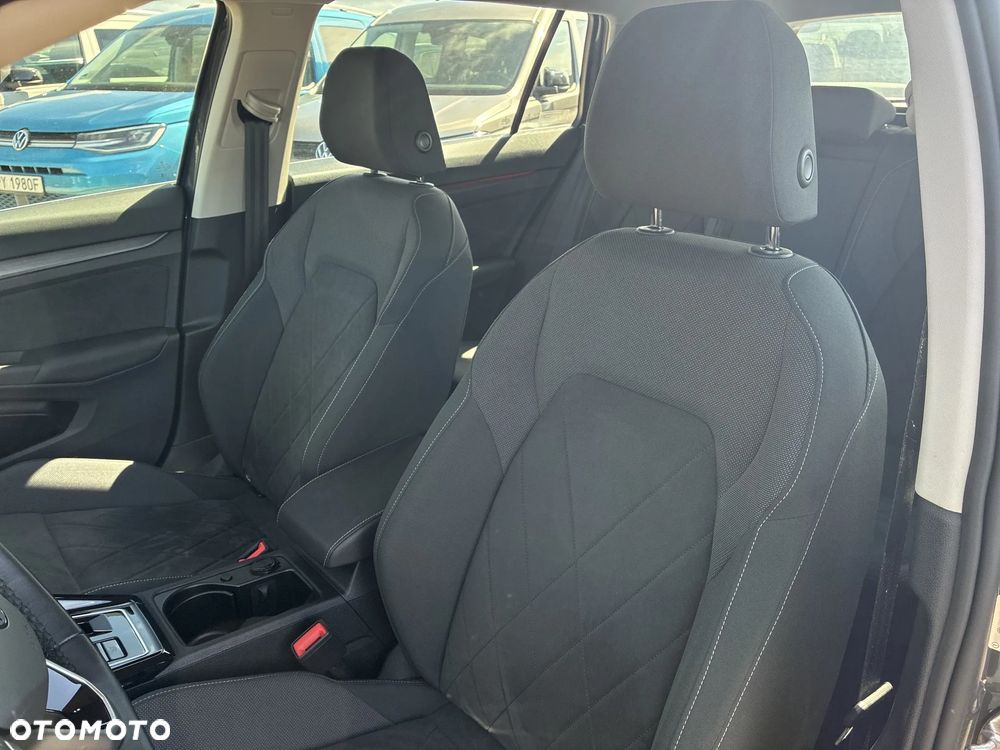 Volkswagen Golf Variant - 21
