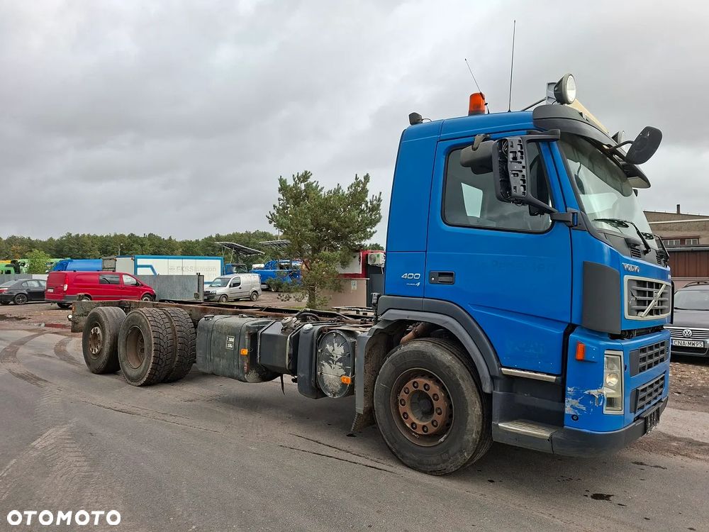 Volvo FM 400   6x2 - 4
