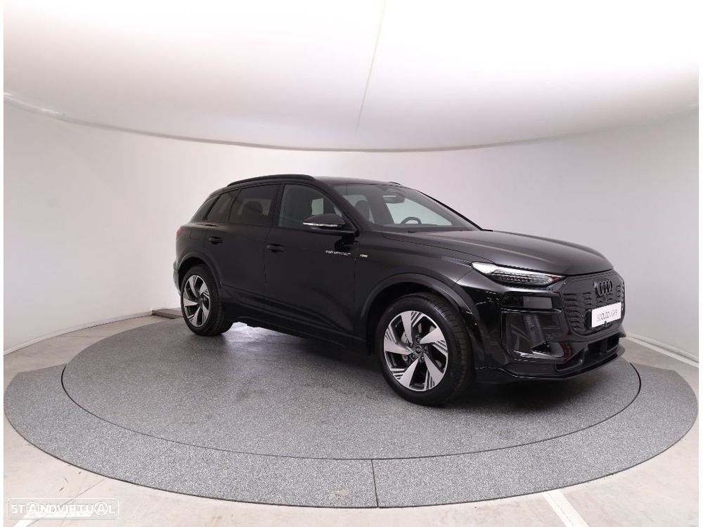 Audi Q6 e-tron 100 kWh Performance SE Business - 19