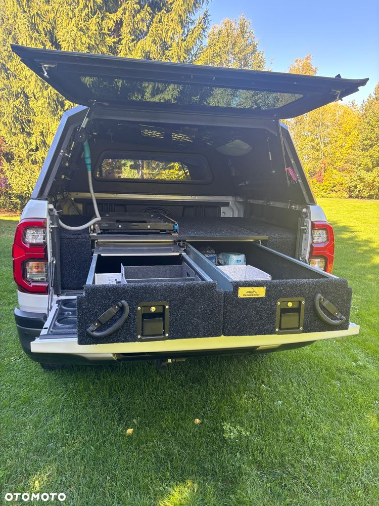 Toyota Hilux - 13