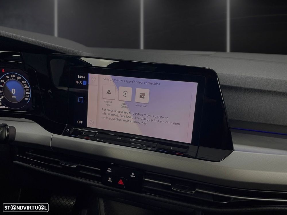 VW Golf Variant 1.0 eTSI Life DSG - 10