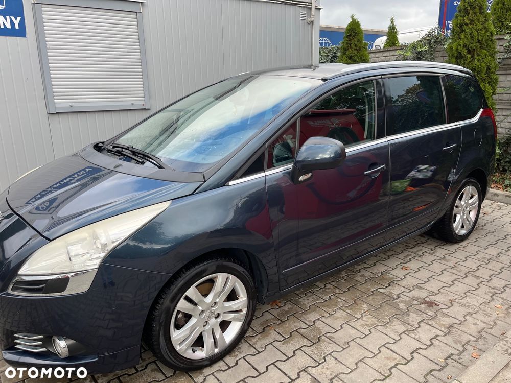 Peugeot 5008 - 1