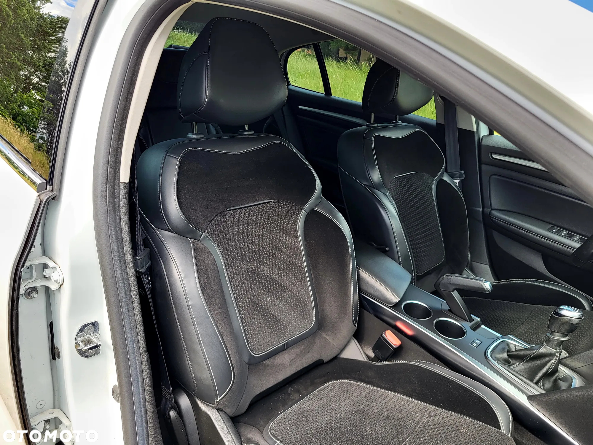 Renault Megane 1.6 SCe Intens - 25