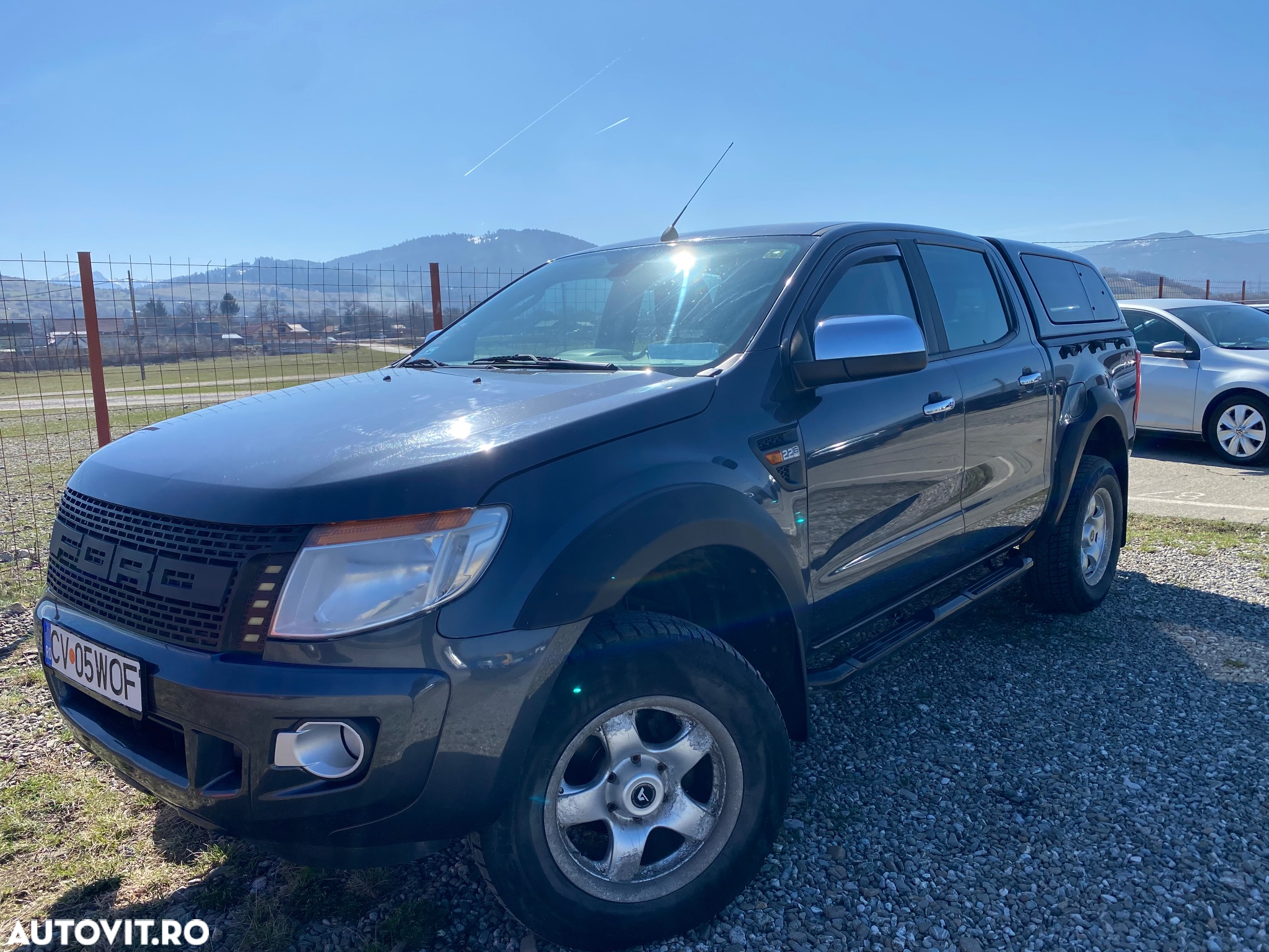 Ford Ranger Pick-Up 4x4 Cabina Dubla XLT - 28