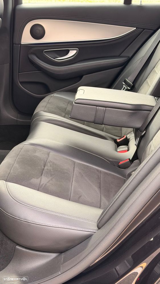 Mercedes-Benz E 220 d AMG Line - 14