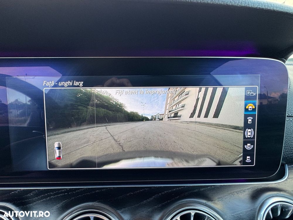 Mercedes-Benz E 300 9G-TRONIC AMG Line - 13