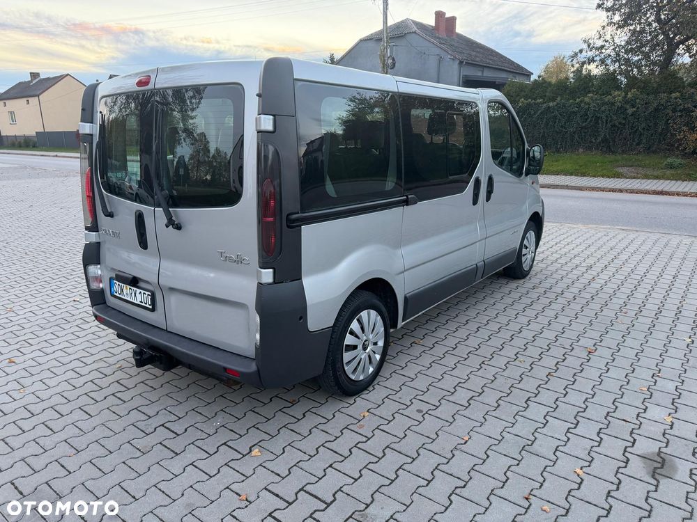 Renault Trafic Passenger Expression - 3