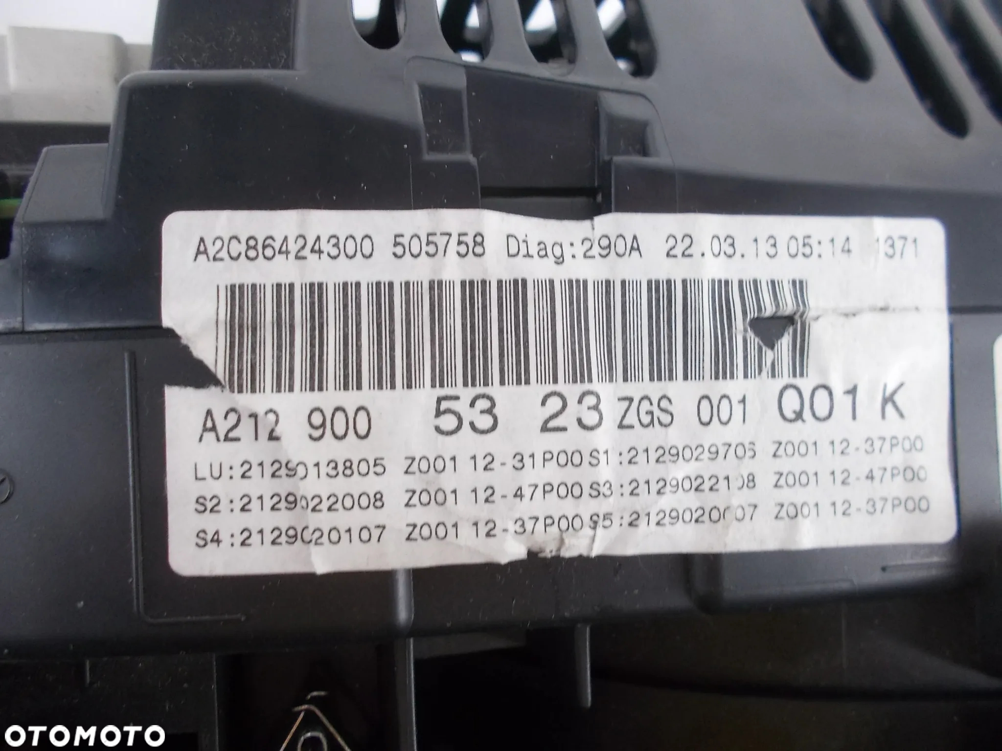 Radio nawigacja wyświetlacz W212 LIFT panel klimatyzacji kratka nawiewu listwa dekor - 14