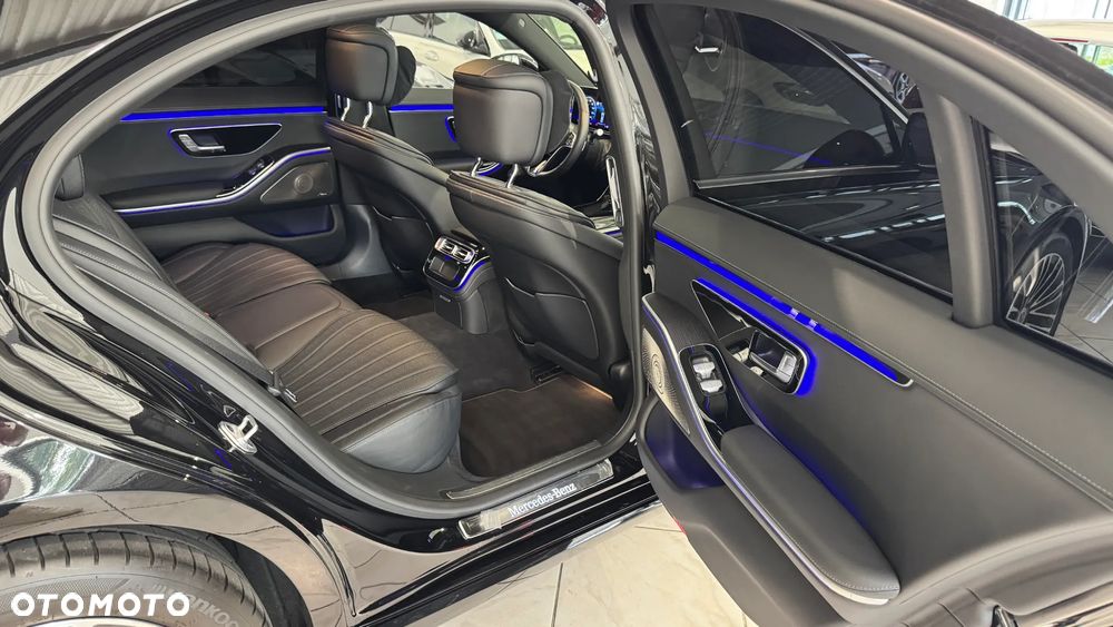Mercedes-Benz Klasa S 500 4-Matic L 9G-TRONIC - 33