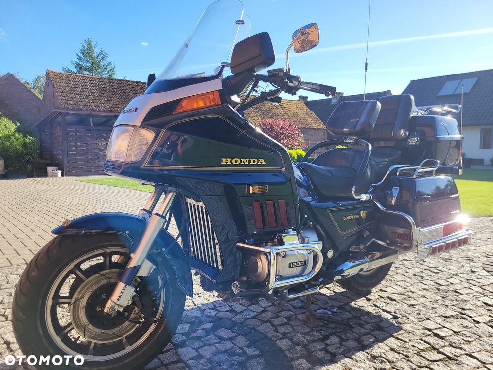 Honda GL - 4