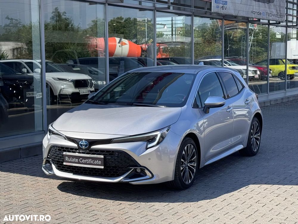 Toyota Corolla - 2