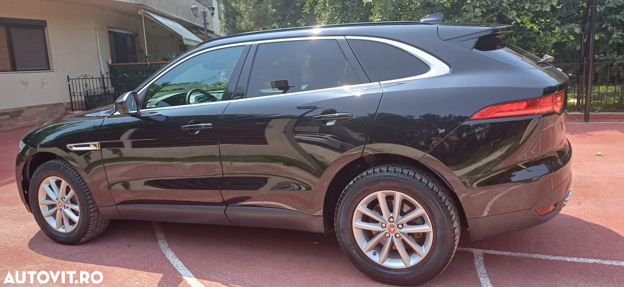 Jaguar F-Pace 20d AWD Portfolio - 2