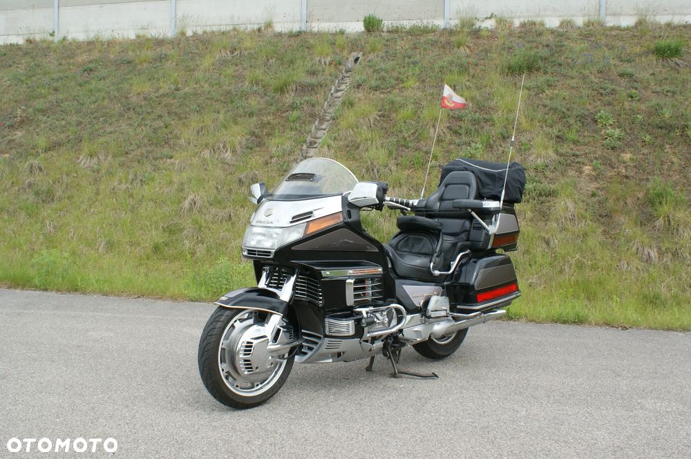Honda GL - 5