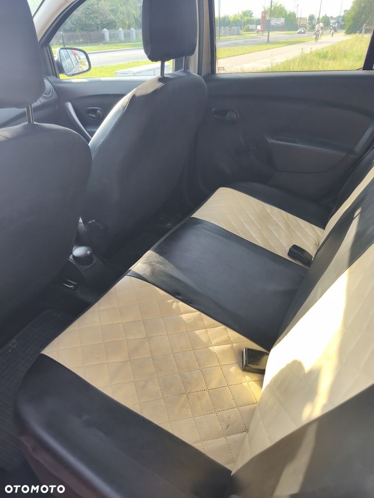Dacia Logan - 5