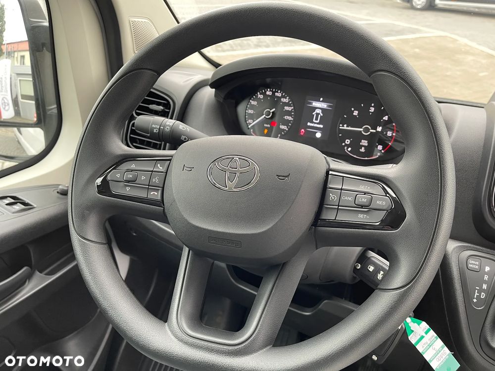 Toyota ProAce - 16