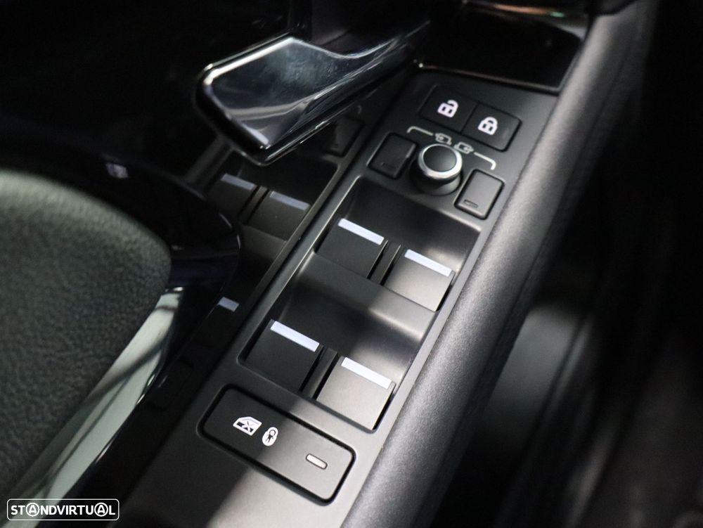 Land Rover Range Rover Evoque 1.5 P300e AWD R-Dynamic S Auto - 21